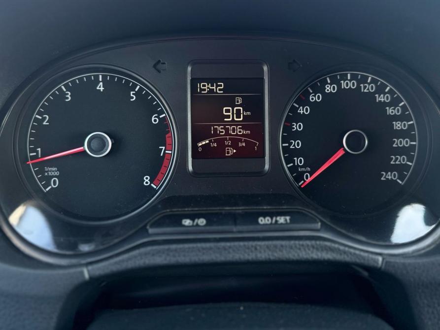 Volkswagen Polo V Рестайлинг Ижевск  - изображение 19