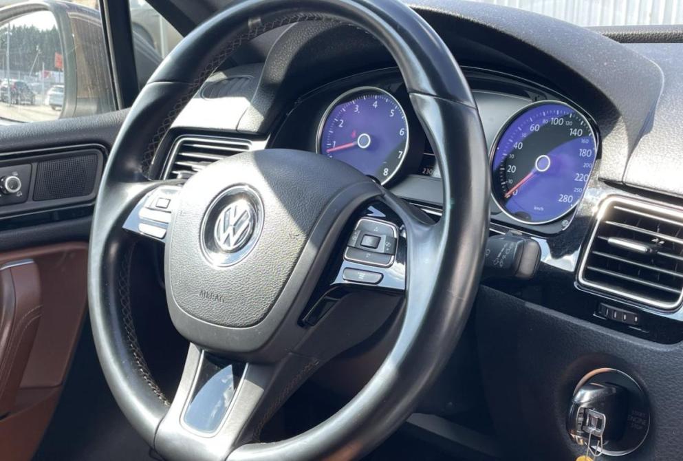 Volkswagen Touareg II Рестайлинг Иваново  - изображение 13