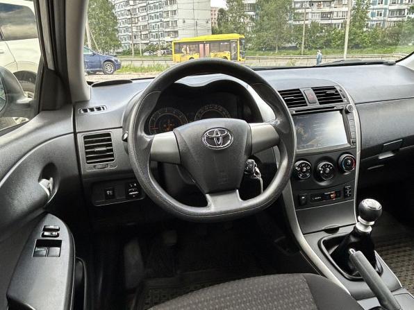 Toyota Corolla X (E140 E150) Рестайлинг с пробегом 2012 года, цена 989 000 рублей, 175243 км, седан, Автокод Объявления