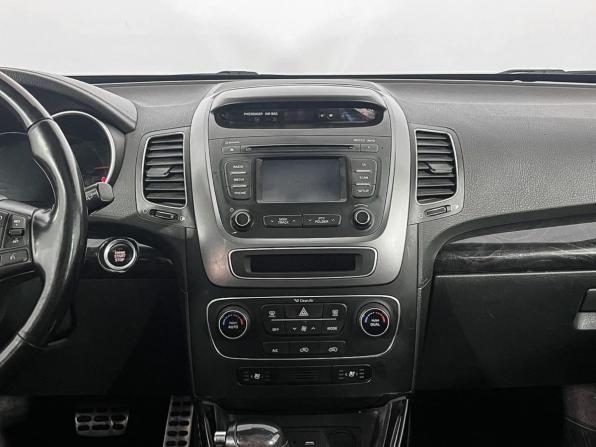 Kia Sorento II Рестайлинг с пробегом 2017 года, цена 1 773 600 рублей, 164079 км, внедорожник, Автокод Объявления