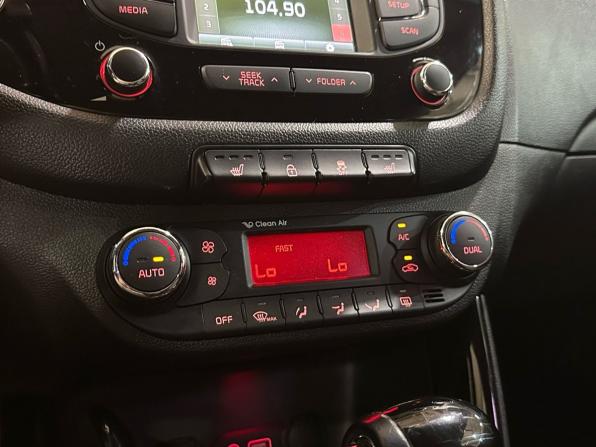 Kia Ceed II Рестайлинг с пробегом 2015 года, цена 1 249 000 рублей, 193225 км, хэтчбек, Автокод Объявления