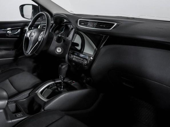 Nissan Qashqai II с пробегом 2017 года, цена 1 620 000 рублей, 113451 км, внедорожник, Автокод Объявления