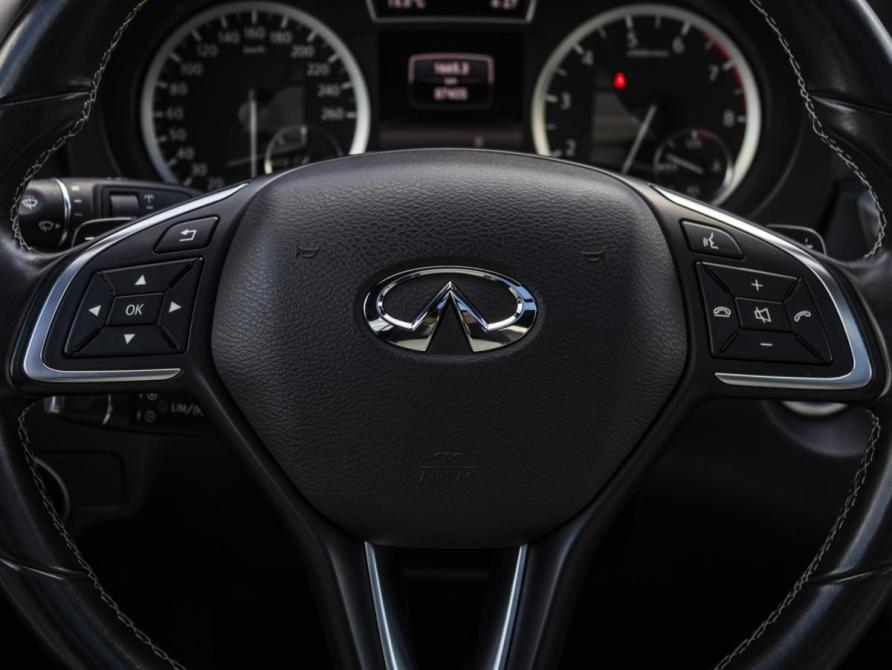 Infiniti Q30 Москва  - изображение 12