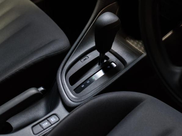 Toyota Yaris IV с пробегом 2020 года, цена 1 300 000 рублей, 93337 км, хэтчбек, Автокод Объявления