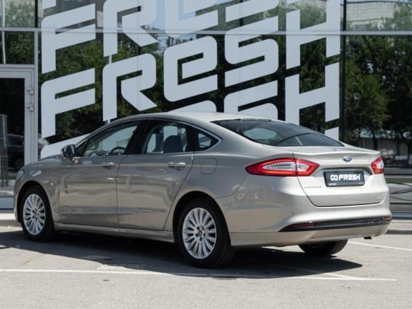 Ford Mondeo V с пробегом 2015 года, цена 1 319 000 рублей, 192024 км, седан, Автокод Объявления
