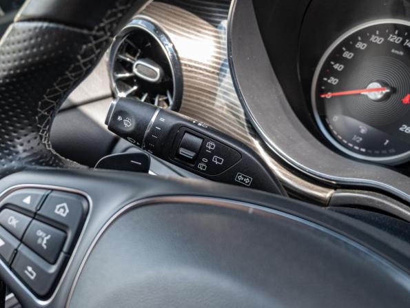Mercedes-Benz V-Класс III (W447) Рестайлинг 2 с пробегом 2023 года, цена 12 200 000 рублей, 71761 км, минивэн, Автокод Объявления