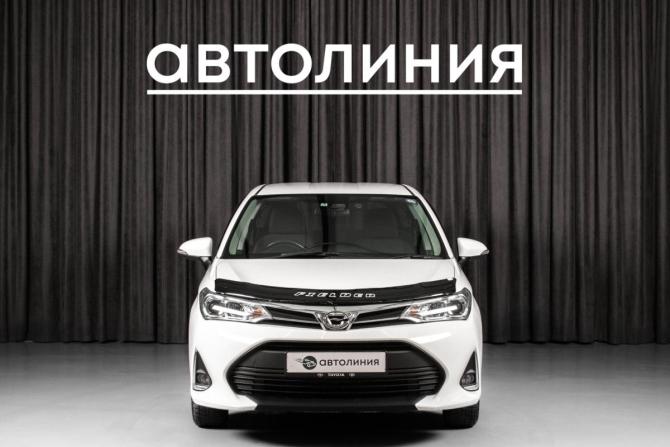 Toyota Corolla XI (E160 E170) Рестайлинг 2 с пробегом 2019 года, цена 1 270 000 рублей, 64800 км, универсал, Автокод Объявления