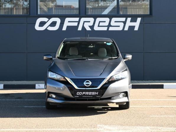 Nissan Leaf II (ZE1) с пробегом 2018 года, цена 1 649 000 рублей, 105584 км, хэтчбек, Автокод Объявления