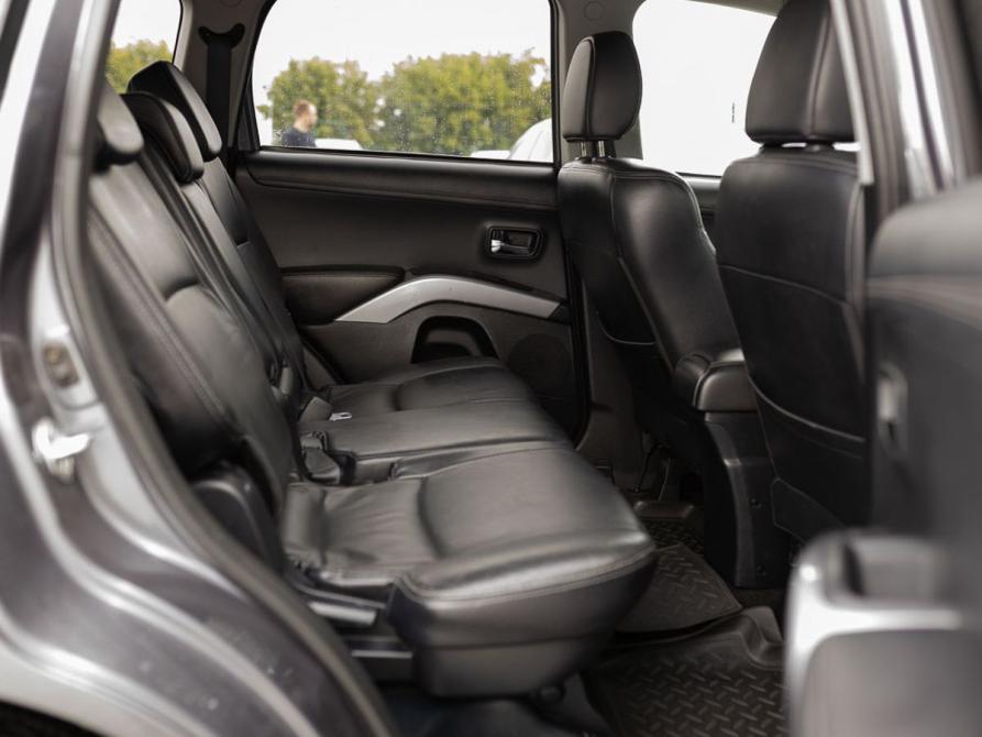 Mitsubishi Outlander II Рестайлинг Новосибирск  - изображение 17