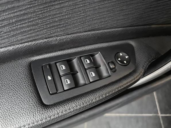BMW 1 серии I (E81/E82/E87/E88) Рестайлинг с пробегом 2009 года, цена 649 000 рублей, 244696 км, хэтчбек, Автокод Объявления