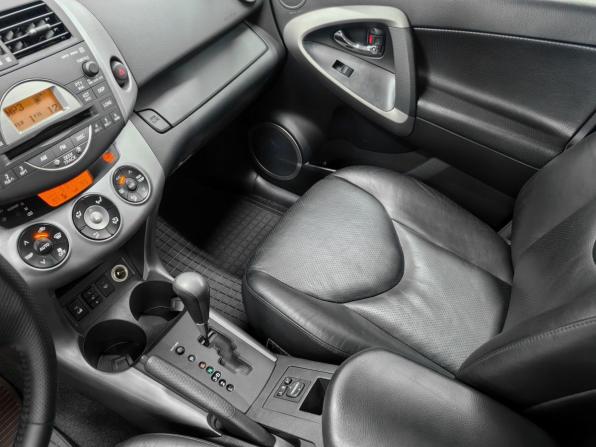Toyota RAV4 III (XA30) с пробегом 2008 года, цена 1 240 000 рублей, 248041 км, внедорожник, Автокод Объявления