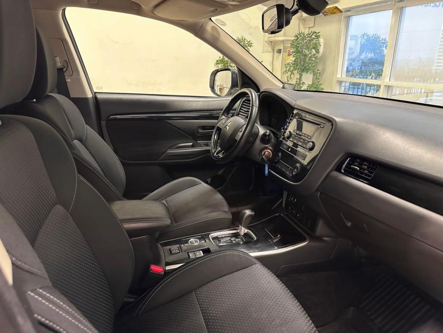 Mitsubishi Outlander III Рестайлинг 2 Волгоград  - изображение 9