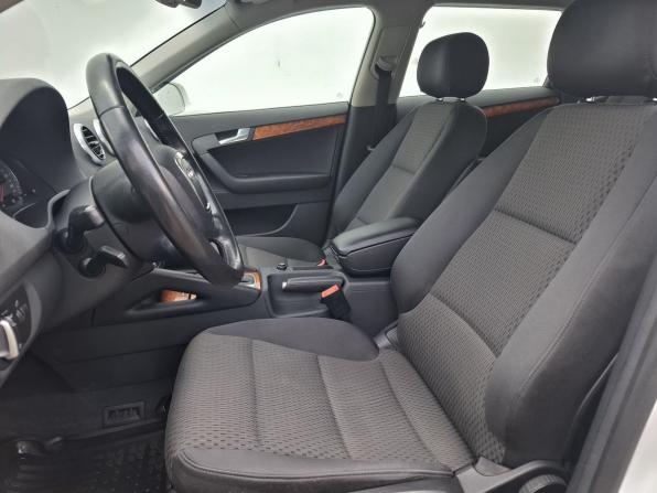 Audi A3 II (8P) Рестайлинг 2 с пробегом 2012 года, цена 670 000 рублей, 240000 км, хэтчбек, Автокод Объявления