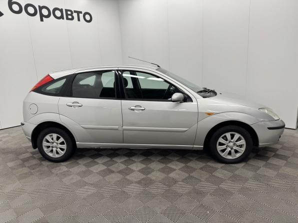 Ford Focus I Рестайлинг с пробегом 2004 года, цена 370 000 рублей, 238262 км, хэтчбек, Автокод Объявления