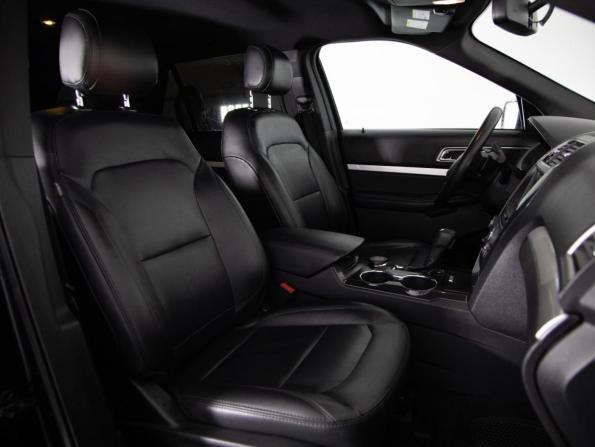 Ford Explorer V Рестайлинг с пробегом 2017 года, цена 2 385 900 рублей, 178319 км, внедорожник, Автокод Объявления