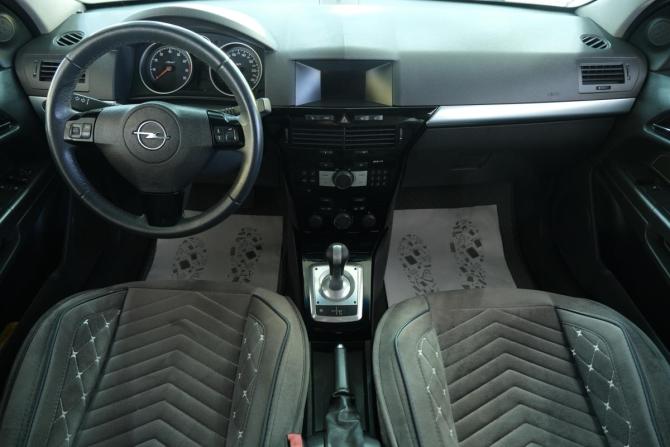 Opel Astra H Рестайлинг с пробегом 2010 года, цена 529 000 рублей, 192500 км, хэтчбек, Автокод Объявления