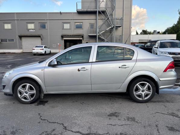Opel Astra H Рестайлинг с пробегом 2013 года, цена 459 000 рублей, 214033 км, седан, Автокод Объявления