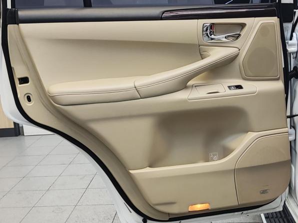 Lexus LX III с пробегом 2009 года, цена 3 200 000 рублей, 241516 км, внедорожник, Автокод Объявления
