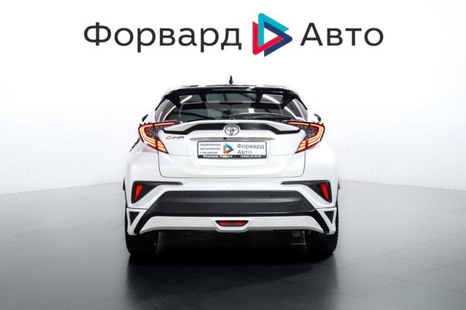 Toyota C-HR I с пробегом 2018 года, цена 2 240 000 рублей, 80188 км, внедорожник, Автокод Объявления