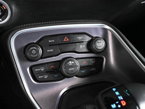 Dodge Challenger III Рестайлинг 2 с пробегом 2018 года, цена 3 649 000 рублей, 63345 км, купе, Автокод Объявления