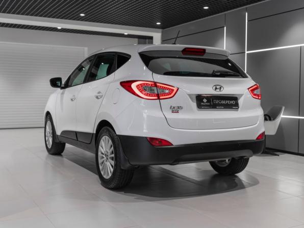 Hyundai ix35 I Рестайлинг с пробегом 2015 года, цена 1 390 000 рублей, 155796 км, внедорожник, Автокод Объявления
