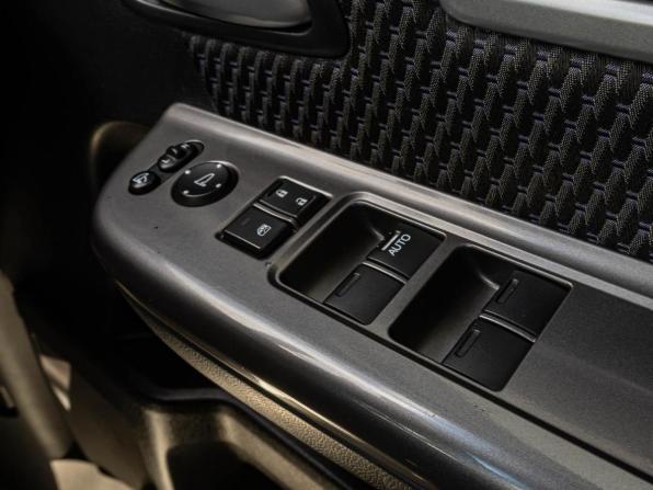 Honda Stepwgn V с пробегом 2017 года, цена 2 020 000 рублей, 91408 км, минивэн, Автокод Объявления
