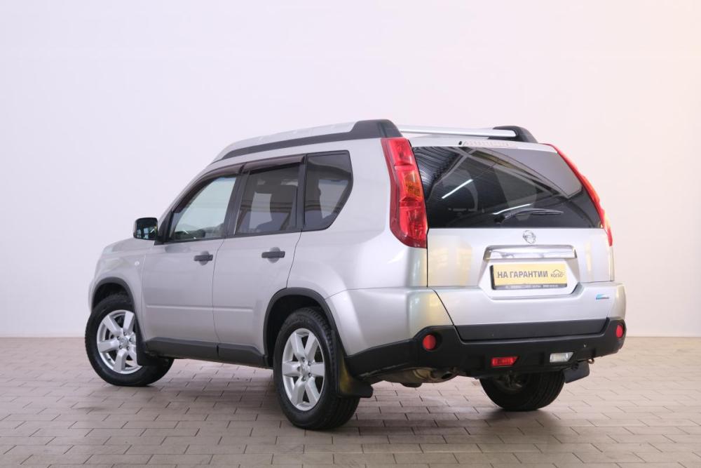 Nissan X-Trail II Омск  - изображение 5