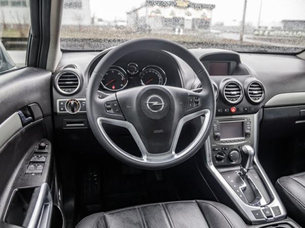 Opel Antara I Рестайлинг с пробегом 2013 года, цена 1 375 000 рублей, 154137 км, внедорожник, Автокод Объявления