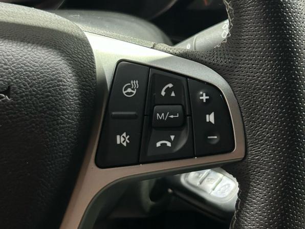 Lada (ВАЗ) Vesta I с пробегом 2022 года, цена 1 300 000 рублей, 52045 км, универсал, Автокод Объявления