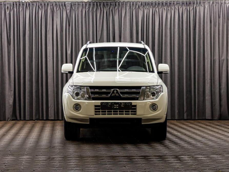 Mitsubishi Pajero IV Рестайлинг 1 Краснодар  - изображение 2