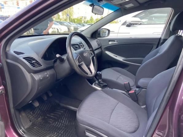 Hyundai Solaris I с пробегом 2014 года, цена 745 000 рублей, 142355 км, седан, Автокод Объявления