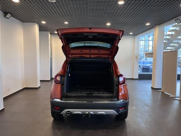 Renault Kaptur I с пробегом 2017 года, цена 1 590 000 рублей, 133987 км, внедорожник, Автокод Объявления
