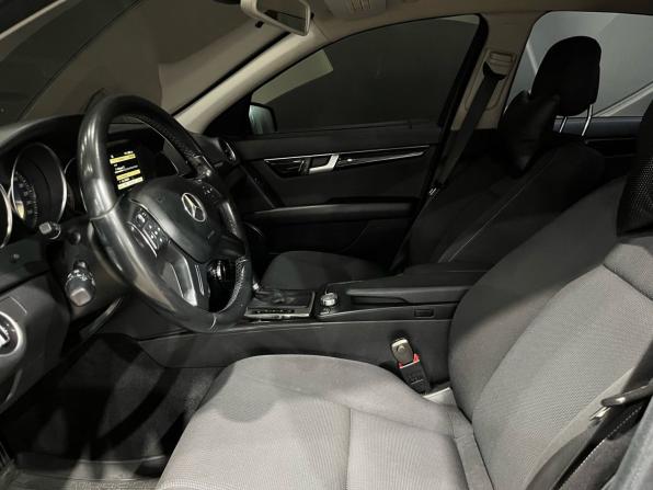 Mercedes-Benz C-Класс III (W204) Рестайлинг с пробегом 2011 года, цена 1 295 000 рублей, 259247 км, седан, Автокод Объявления