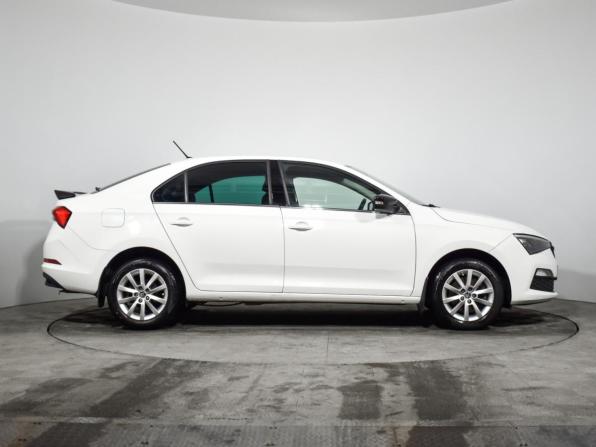 Skoda Rapid II с пробегом 2020 года, цена 1 559 000 рублей, 126000 км, лифтбек, Автокод Объявления