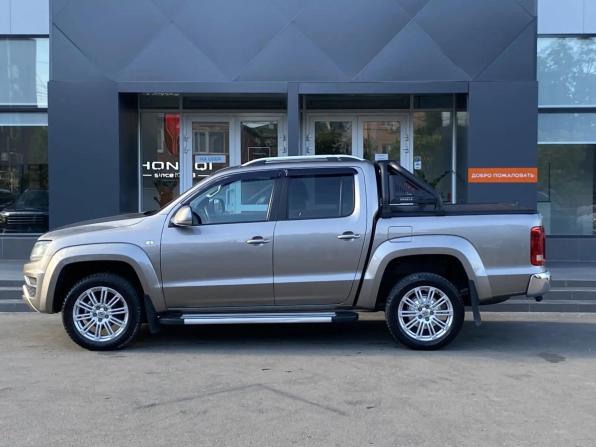 Volkswagen Amarok I Рестайлинг с пробегом 2016 года, цена 2 295 000 рублей, 255000 км, offers.body_type.unknown, Автокод Объявления