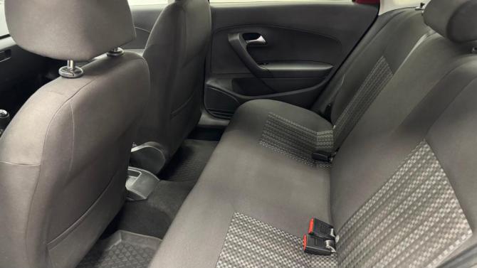 Volkswagen Polo V Рестайлинг с пробегом 2015 года, цена 660 000 рублей, 100374 км, седан, Автокод Объявления
