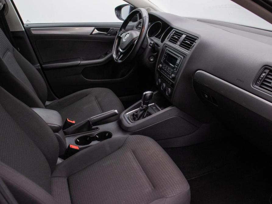 Volkswagen Jetta VI Рестайлинг Москва  - изображение 9