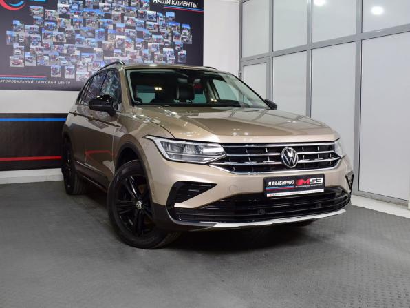 Volkswagen Tiguan II Рестайлинг с пробегом 2022 года, цена 3 599 995 рублей, 40255 км, внедорожник, Автокод Объявления