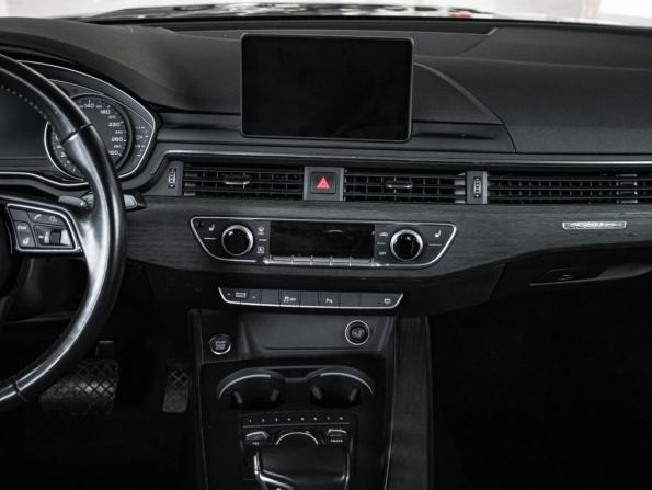 Audi A5 II (F5) с пробегом 2017 года, цена 3 299 000 рублей, 94964 км, лифтбек, Автокод Объявления