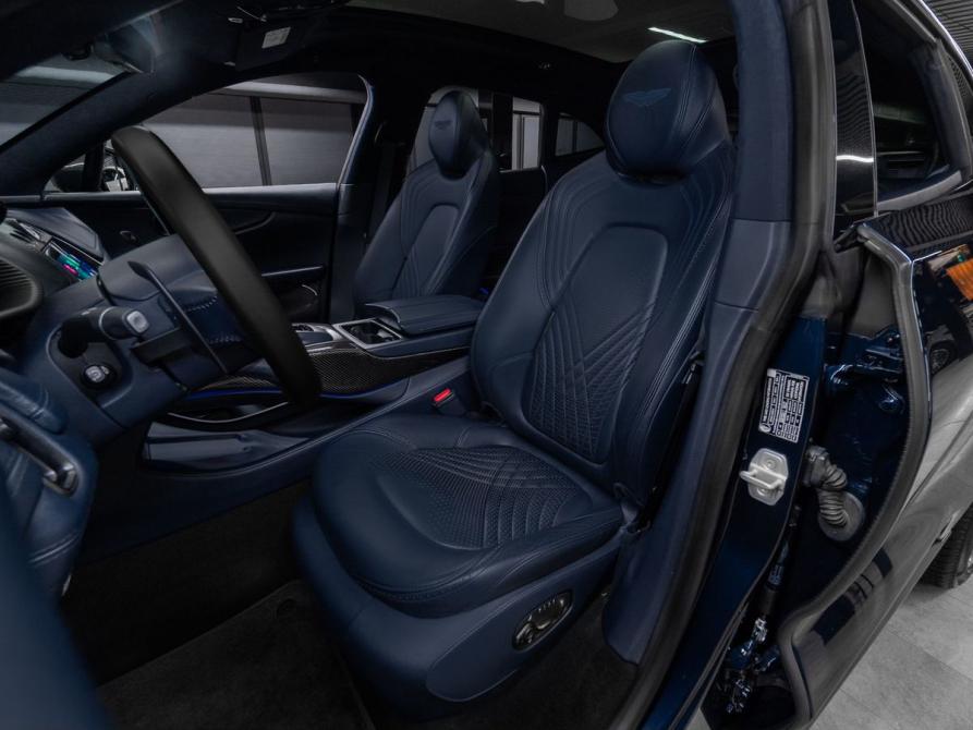 Aston Martin DBX I Москва  - изображение 16