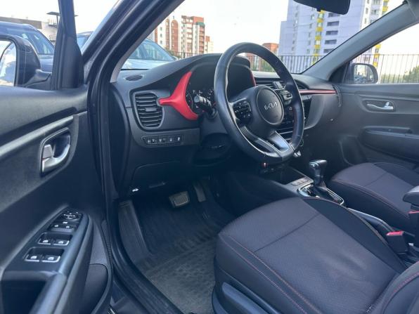 Kia Rio IV Рестайлинг с пробегом 2022 года, цена 1 745 000 рублей, 88665 км, хэтчбек, Автокод Объявления