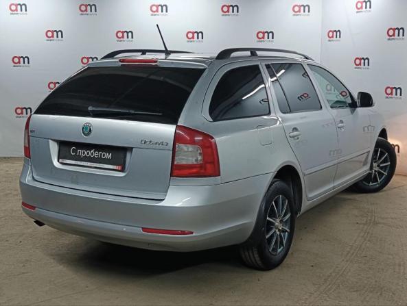 Skoda Octavia II (A5) Рестайлинг с пробегом 2012 года, цена 749 000 рублей, 230000 км, универсал, Автокод Объявления