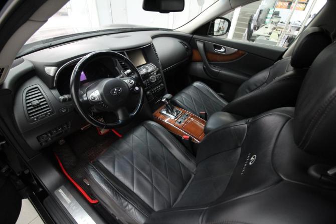 Infiniti QX70 с пробегом 2014 года, цена 2 800 000 рублей, 77829 км, внедорожник, Автокод Объявления