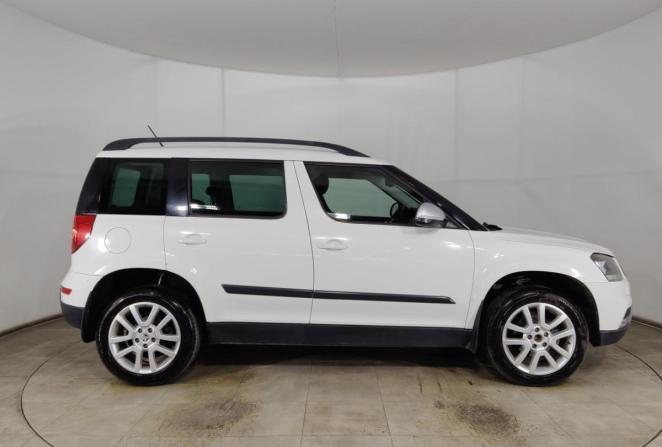 Skoda Yeti I Рестайлинг с пробегом 2014 года, цена 1 199 000 рублей, 174000 км, внедорожник, Автокод Объявления
