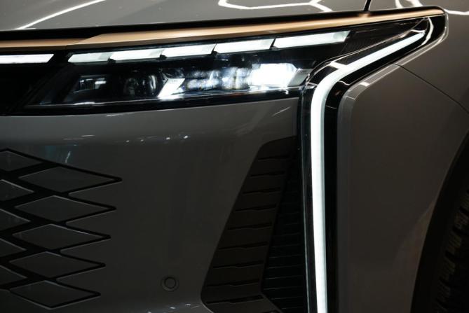 Exeed RX с пробегом 2023 года, цена 3 290 000 рублей, 64000 км, внедорожник, Автокод Объявления
