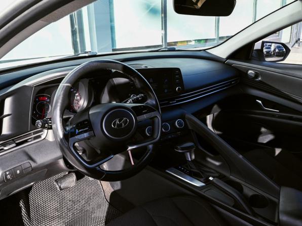 Hyundai Elantra VII (CN7) с пробегом 2021 года, цена 1 749 000 рублей, 162650 км, седан, Автокод Объявления