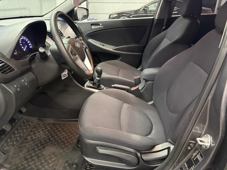 Hyundai Solaris I Краснодар  - изображение 12