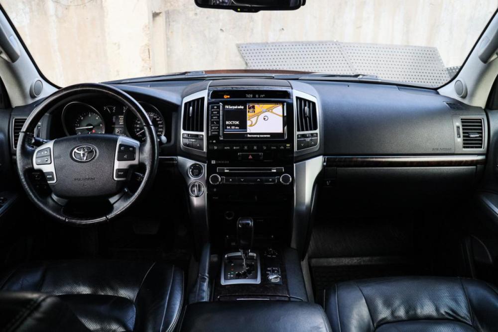 Toyota Land Cruiser 200 Series Рестайлинг 1 Москва  - изображение 10