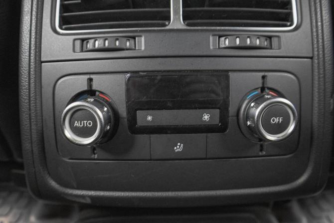 Volkswagen Touareg II с пробегом 2010 года, цена 1 899 000 рублей, 367000 км, внедорожник, Автокод Объявления