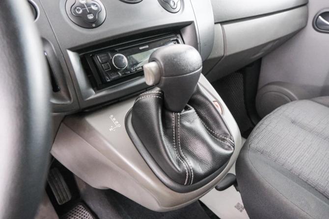 Renault Scenic II Рестайлинг с пробегом 2007 года, цена 469 000 рублей, 172500 км, компактвэн, Автокод Объявления